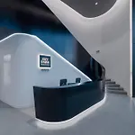 Sky Park Deluxe - Castle View - Free Parking דירה *
