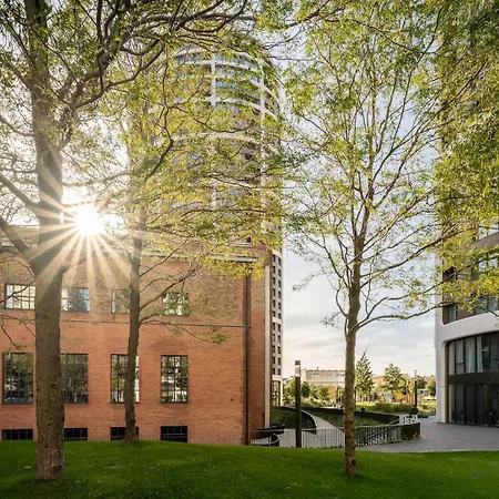 Sky Park Deluxe - Castle View - Free Parking Διαμέρισμα *