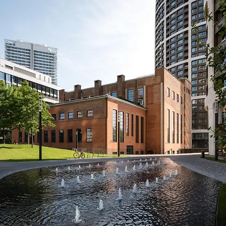 Sky Park Deluxe - Castle View - Free Parking