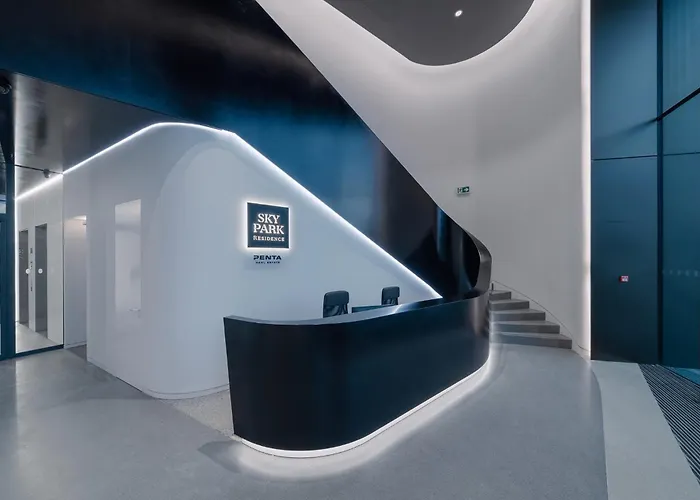 Sky Park Deluxe - Castle View - Free Parking Apartament *