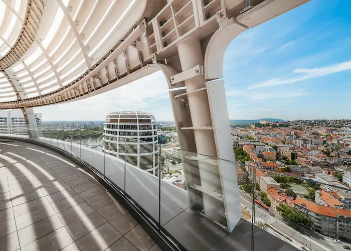 Apartamento Sky Park Deluxe - Castle View - Free Parking *